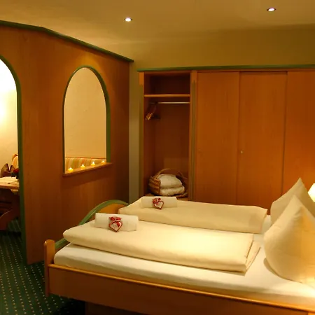 ホテル Arnika Garni オーバーアマーガウ